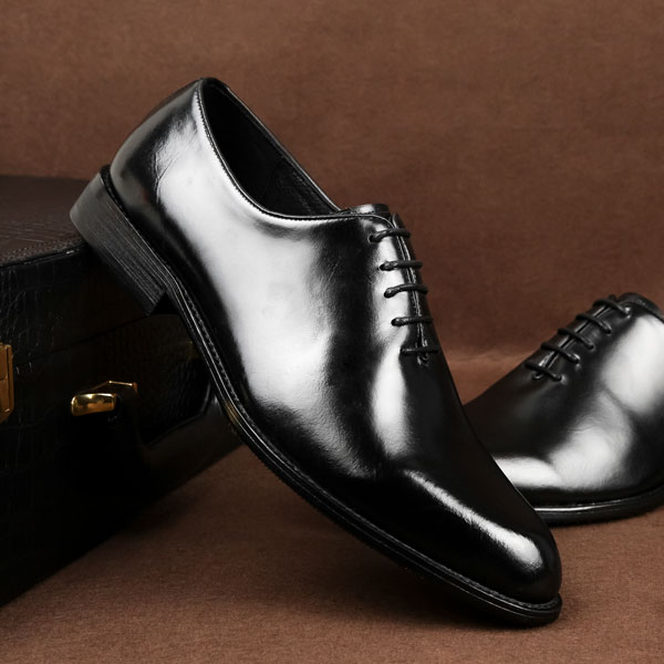 https://manzanoshoes.com/wp-content/uploads/2020/02/1n9a3505.jpg