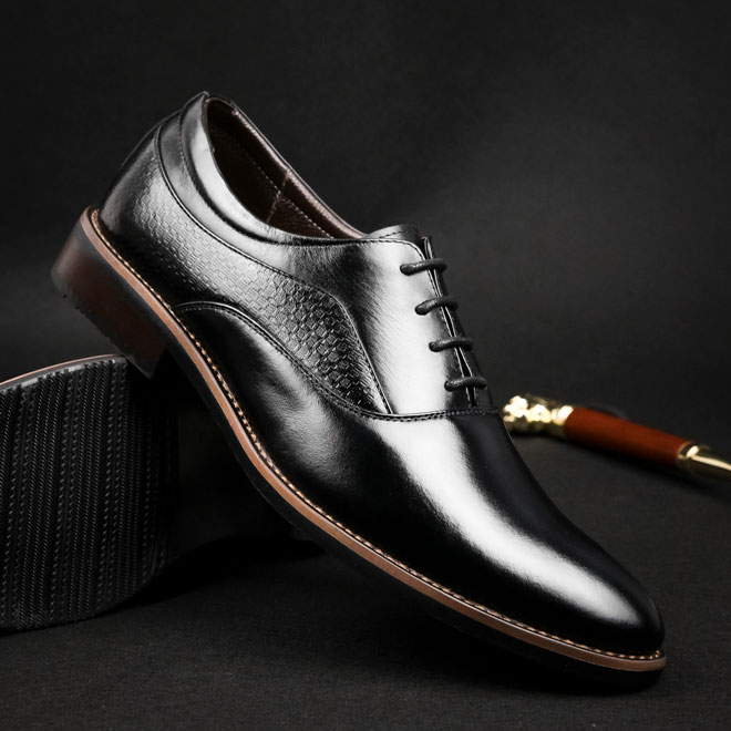 https://manzanoshoes.com/wp-content/uploads/2020/04/1n9a9829-1.jpg